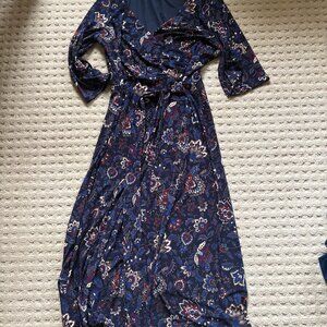 Beautiful Ralph Lauren lady dress
